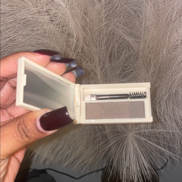 Beauty For Real Brow Max Ombre Brow Powder - Picture 5 of 5